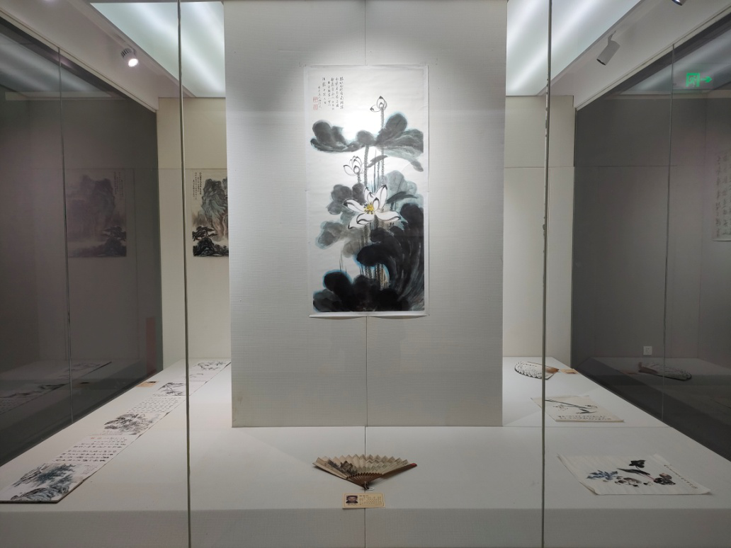 “德阳地区历代书画名家作品展  ——省文史研究馆馆员袁愈高先生个人藏品”在市博物馆开展(图6)