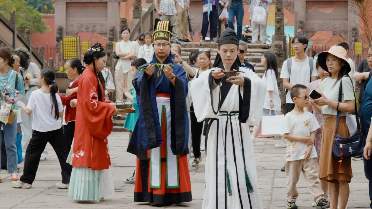 活动预告|追远怀楚・祈福纳祥!德阳文庙千年端午雅集,如约而至(图2) 活动预告|追远怀楚・祈福纳祥!德阳文庙千年端午雅集,如约而至(图2)